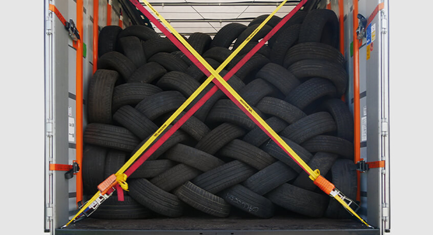 <p>System zum Transport von Reifen</p>
