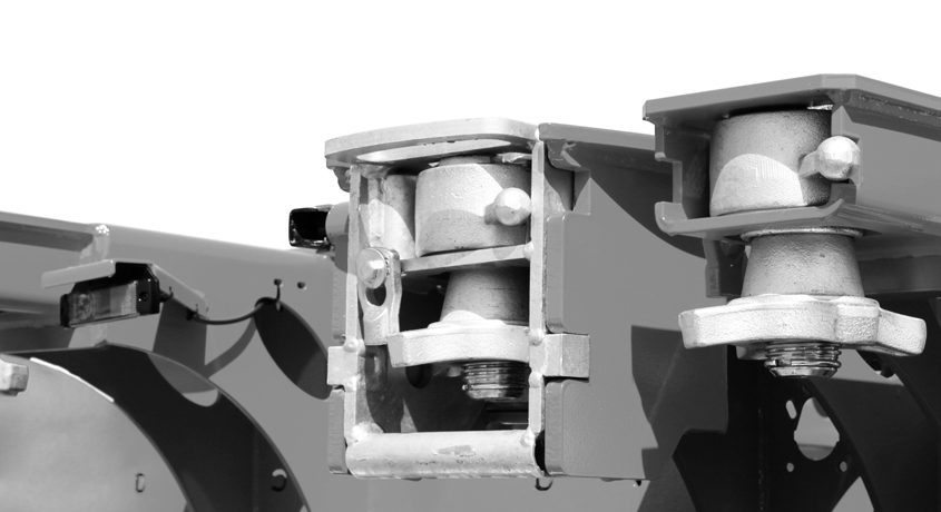 Höhenverstellbare Containerverriegelung. Universelle Lösung für schnelle Beladung.
